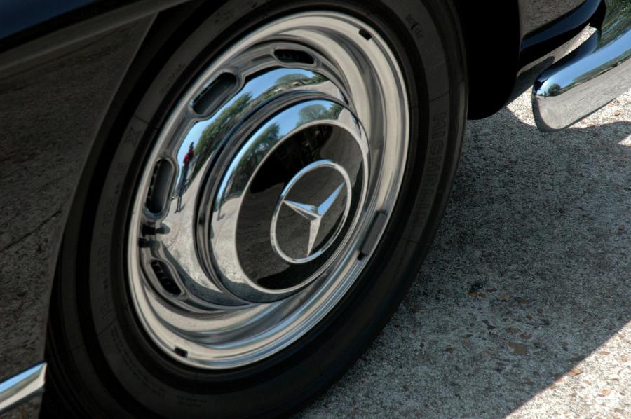  Mercedes-Benz 300 SL Coupe 1956 года  (фото 16 из 24)